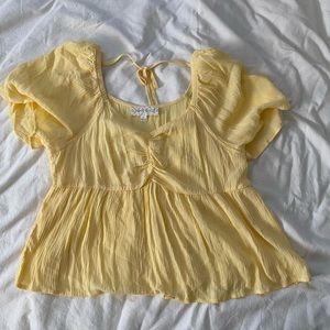 ❌SOLD❌ NWOT Flowy Top